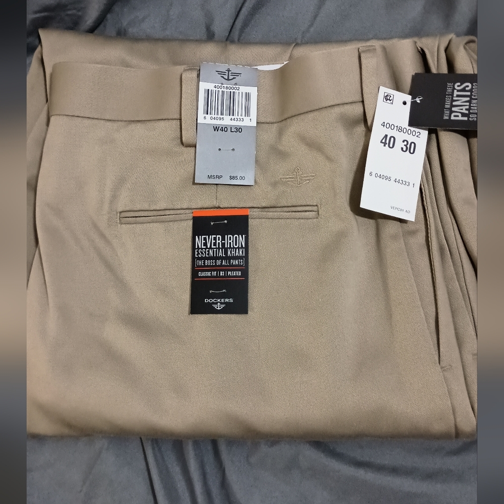 Men's Tan Pants